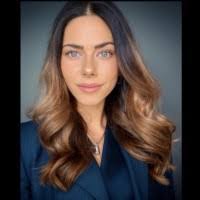 Ashley Wirth's Instagram, Twitter & Facebook