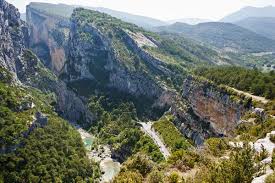 Camping Dans Les Gorges Du Verdon En Bord De Riviere Huttopia