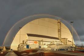 À droite, une carte publiée dans le. Video La Titanesque Arche De Confinement De Tchernobyl Un Chantier Historique