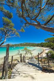 Les 17 Plus Belles Plages En France Vogue Paris
