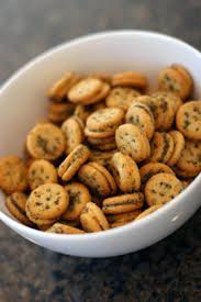 Herbed Ritz Crackers Recipe Ritz Crackers Homemade Snacks Healthy Bread Recipes