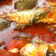 Scopri ricette, idee per la casa, consigli di stile e altre idee da provare. Resepi Asam Pedas Ikan Kembung Berdesing Telinga