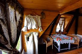 We have entirely restored a 90 years old authentic wooden house. Casa Din Vale Experience Maramures