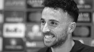 Dora Grozer verlässt Sm'Asch: Zunächst in die Quarantäne-WG mit den Brüdern  und dann?