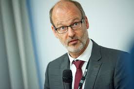 Demenz-Netzwerk: Alle an einen Tisch