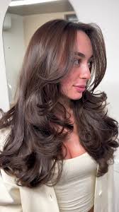 Who agrees??? I’m in love, im obsessed🥹❤️ New cut & blowdry •  #layeredhaircut #bouncyblowdry #fyp #viral #foryou #trending #rihanna