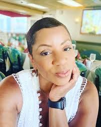 Angela Littrell's Instagram, Twitter & Facebook