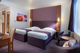 15 minutes by car to yas island; Hotel In Abu Dhabi Premier Inn Abu Dhabi International Airport Ticati Com