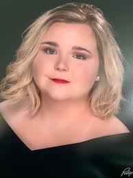 Senior volleyball player Lilli honored