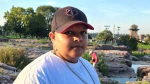 Postal worker accused of stealing credit cards from mail