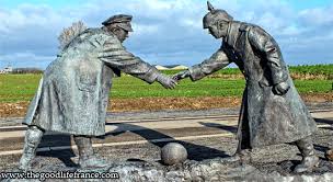 Find more ways to say truce, along with related words, antonyms and example phrases at thesaurus.com, the world's most trusted free thesaurus. Christmas Day And The Christmas Truce Statue