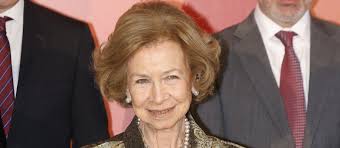 El papel de la Reina Sofía “de puertas para adentro” que elogia la prensa francesa