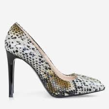 Se pot realiza si cu toc de 8 cm sau 5 cm; Pantofi Pictati Manual Cu Motive Romanesti Doina