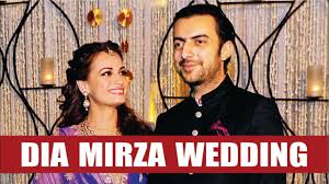Please click on dia mirza and sahil sangha's wedding pictures to enlarge. Dia Mirza To Marry Businessman Vaibhav Rekhi On February 15 Dia Mirza Vaibhav Rekhi Wedding Youtube