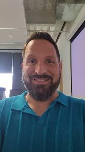 Ashley Fedele's Instagram, Twitter & Facebook