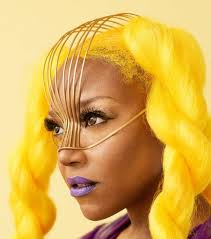 EBONY BONES! EN MODE PUNK