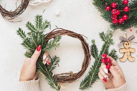 12 tips for a festive holiday fireplace 12 photos. Diy Christmas Decorations 14 Diy Christmas Ideas
