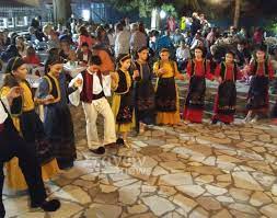 Την κηδεία επιμελείται το γραφείο τελετών αντώνιος προύφας. Me Poly Kosmo Pragmatopoih8hke To Panhgyri Sto Palaioxwri Kalampakas Stagonnews