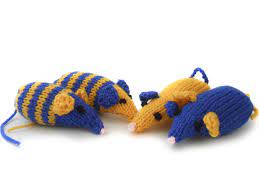 4 projects, in 7 queues. Knitted Catnip Mice Saga