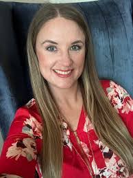 Linda Enlow's Instagram, Twitter & Facebook