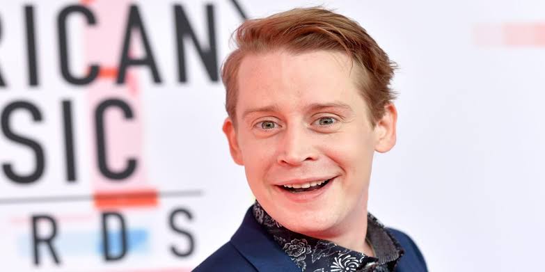 Macaulay Culkin's new middle is entirely wild