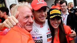 Tributes pour in as Jenson Button suffers tragic loss of father