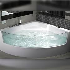 1 tiene jacuzzi