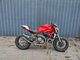Easily connect with your local ducati dealer and get a free quote it's agile and features a sporty performance, that's the ducati monster 821. Ducati Monster 821 Stripe Motorbikes Motorbikes For Sale On Carousell