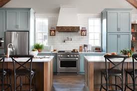 You wouldn't want modern chrome pulls on your antique shaker cabinets, now would you? Best Fixer Upper Kitchen Designs From Joanna Gaines Apartment Therapy