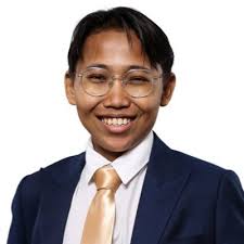 wandazrin Happy birthday zaujah Dai Wan. Semoga panjang umur dan baik  amalan. By the way, Ini bangunan masjid zahir/balai negeri Kedah kah ini?