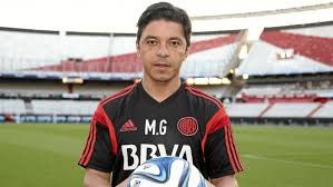 El delantero argentino lucas alario se ha despedido este miércoles de sus compañeros de river plate y de su entrenador, marcelo gallardo, pidiendo disculpas por el lío que. Marcelo Gallardo Renueva Por Cuatro Anos Con River Plate Marca Com