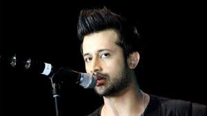 Top 5 Atif Aslam Songs That Make Us Fall In Love With Modern Music In 2020 Songs Modern Music We Fall In Love