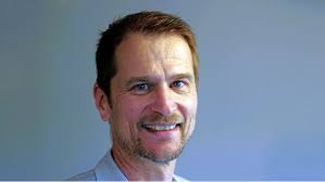 Michael Bernhardt to head global distribution sales at HPE