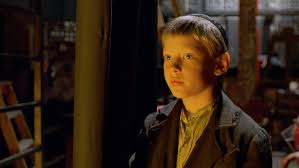 Invincible tells the true story of zishe breibart, a jewish blacksmith from eastern poland who travels to berlin in the 1930s to join a night club cabaret. Dvd Exotica Werner Herzog S Invincible Only On Blu In France