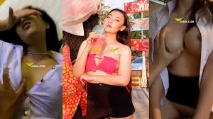 คลิปเย็ด หีนักศึกษา น่ารักหุ่นดีโดนเย็ดสดกระแทกหีครางเสียวหีเสียงไทย -  ROV69 ดูคลิปโป๊ไทย แอบเย็ดกัน เย็ดสด แตกในนักศึกษา เสียงไทย Porn Thai คลิปxx