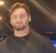 Gabe huge block to free Caleb Downs punt return!