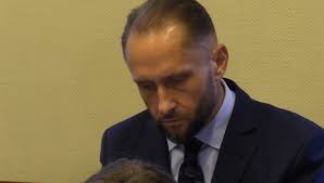 Redaktor naczelny i prowadzący faktów. Kamil Durczok Wraca Dziennikarz Otwarcie O Chorobie Alkoholowej