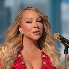 Mariah Carey trying to 'stay positive' amid devastating news