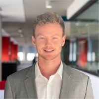 Derek Huntington's Instagram, Twitter & Facebook