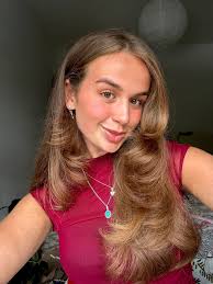 Hello everyone, I am looking for a 1-2 month sublet in SF ideally starting  August 1st!! I would love to live with other women close to my age. I am  27, moving