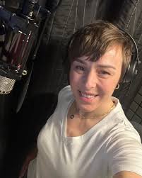 Julie Waters Voice Talent