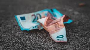 Asking for donations from corporations can be a daunting task. 6 Companies To Ask For Donations To Jumpstart Your Campaign