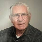 Jerry Ell's Instagram, Twitter & Facebook