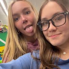 Hi!!! My name is Kacie Long and I am from Charleston, WV. I am definitely  committed to OU and I plan