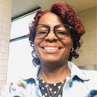 Davina Simmons's Instagram, Twitter & Facebook