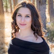 Kelsey Watt's Instagram, Twitter & Facebook