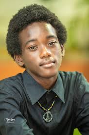 Look Into My Eyes added a new photo.