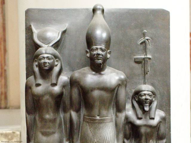Menkaure – Tales from the Two Lands