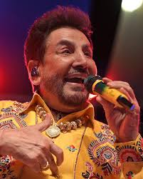 Heads Up Entertainment (@headsupentertainment) · Instagram 照片和视频