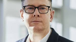 Do Oakley Fuller Eyeglasses Look Good